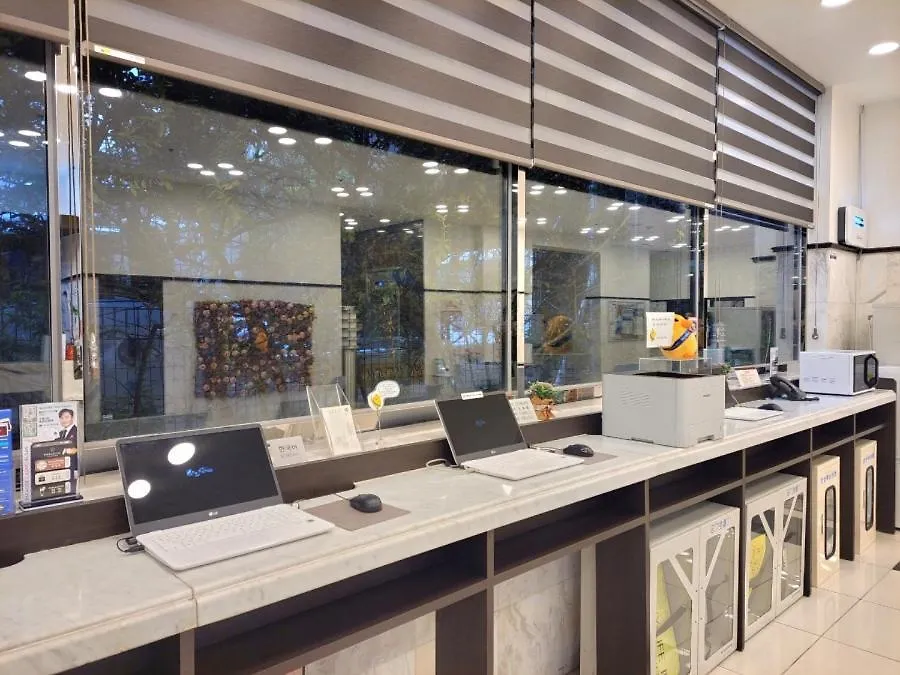 Toyoko Inn Busan Jungang Station Szálloda